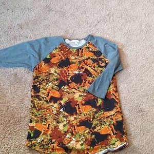 Women's LuLaRoe Randy shirt. Dark grey and camouflage. Size large